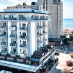 Italské Jesolo: hotel přímo u pláže s polopenzí jen pár kroků od moře