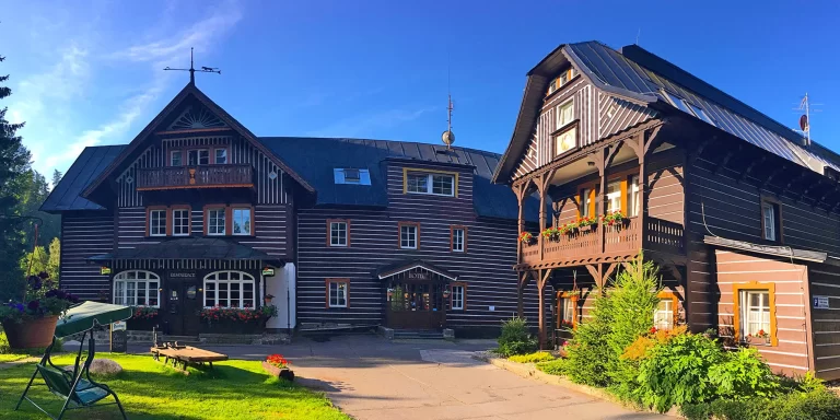 Špindlerův Mlýn: snídaně nebo polopenze, sauna i bazén