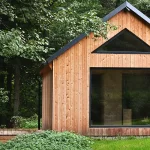 Naprostý klid v off grid chatě Roklinka s finskou saunou
