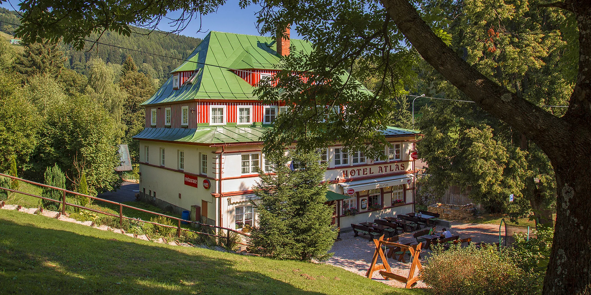 Pobyt v Krkonoších s polopenzí pro dva i rodinu