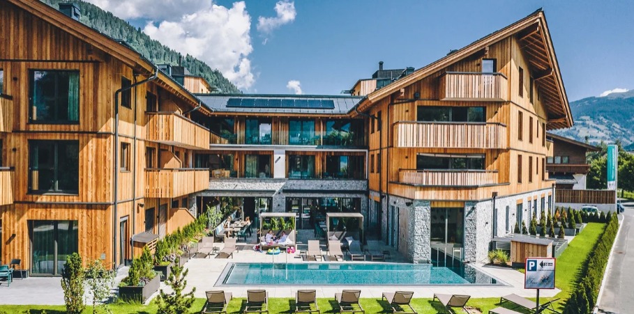 Nový wellness resort v Zell am See: luxusní dovolená u jezera s neomezeným wellness