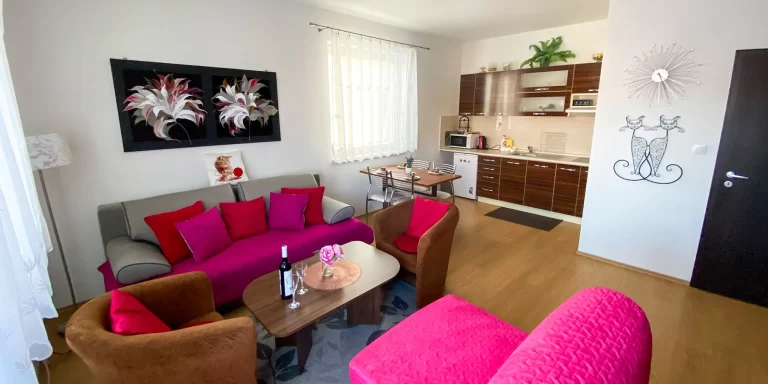 Stylové apartmány kousek od koupaliště Podhájska