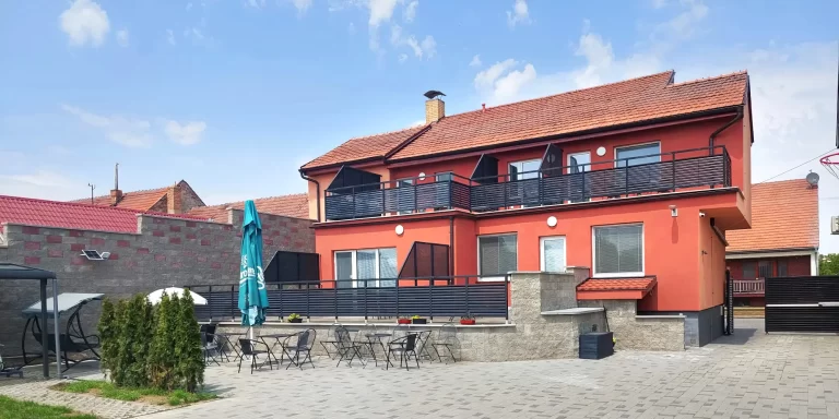 Jižní Morava: útulný penzion se snídaní a wellness