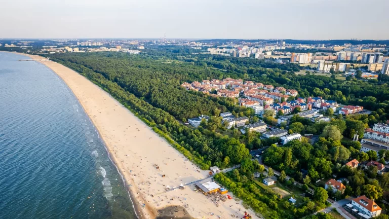 Hotel v Gdaňsku: polopenze, wellness, 100 m na pláž, až 2 děti zdarma